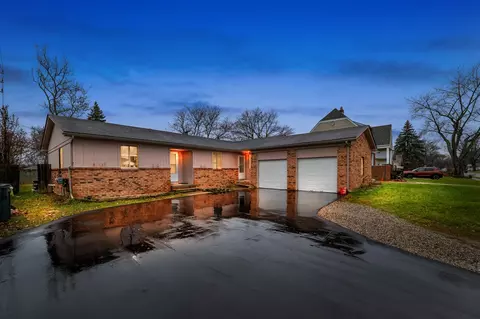21404 Erben, Saint Clair Shores, MI 48081