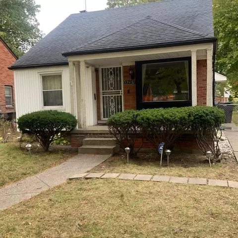 19491 Greenview, Detroit, MI 48219