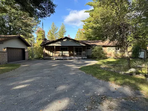 2112 W Bal-san, Baldwin, MI 49304