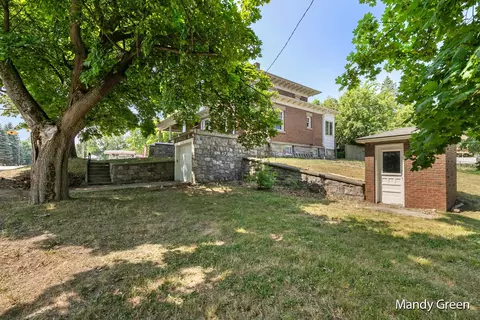 104 W Main, Edmore, MI 48829 photo 34