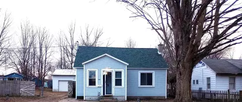 310 Sherwood, Dowagiac, MI 49047
