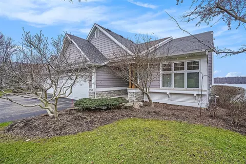3769 Crystal Waters, Grand Rapids, MI 49525