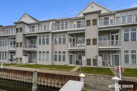 2411 Lake #41, North Muskegon, MI 49445