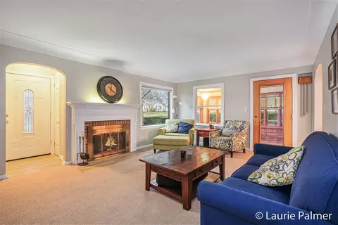 2102 Hall, Walker, MI 49534 photo 4