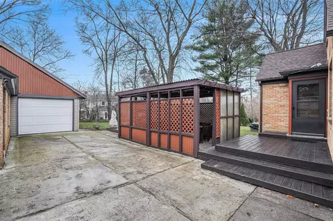 2102 Hall, Walker, MI 49534 photo 33