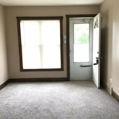 21520 Conners, Warren, MI 48091 photo 2