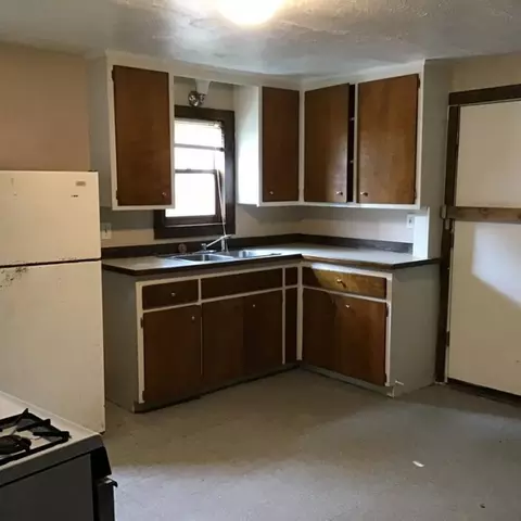 21520 Conners, Warren, MI 48091 photo 3