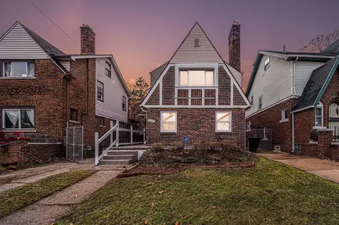 16163 Wisconsin, Detroit, MI 48221