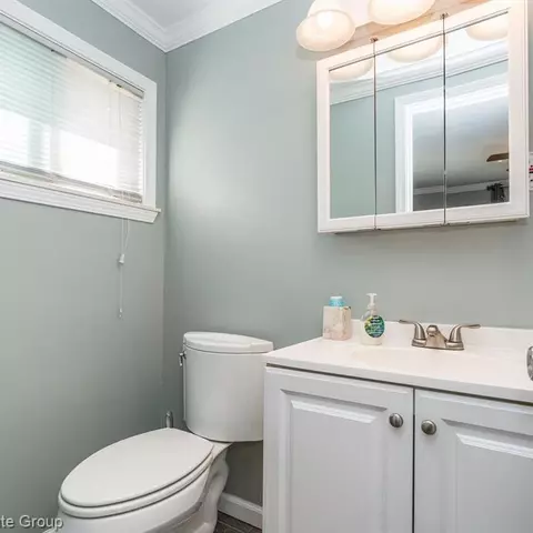 682 Cranbourne, Commerce Twp, MI 48382 photo 41