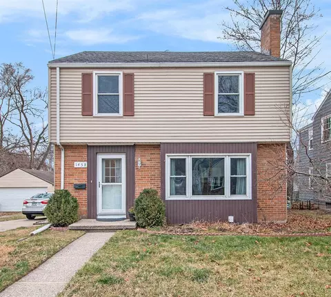 1453 Giddings, Grand Rapids, MI 49507
