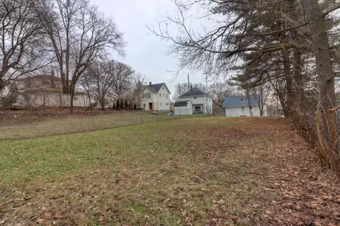 814 Burr, Jackson, MI 49201 photo 49