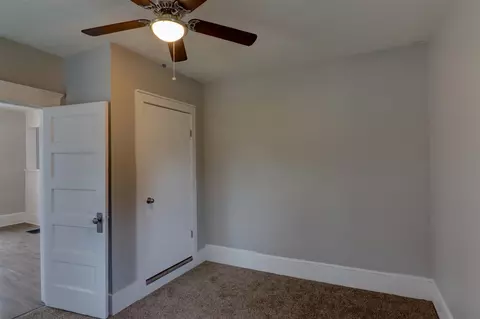 814 Burr, Jackson, MI 49201 photo 21