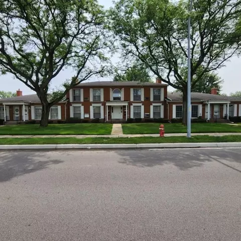 20280 Vernier #C4, Harper Woods, MI 48225