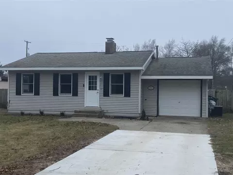 4257 Orchard, Norton Shores, MI 49444
