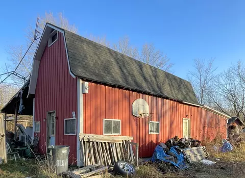 2262 23rd, Hopkins, MI 49328