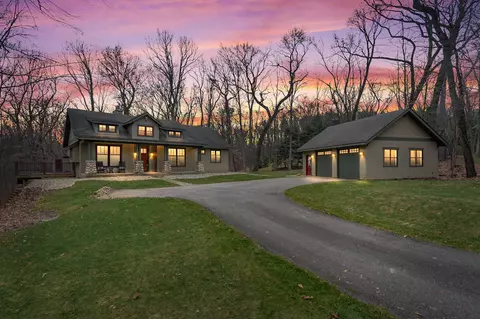 7222 Oak Highlands, Kalamazoo, MI 49009