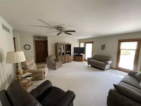 9435 Case, Brooklyn, MI 49230 photo 13