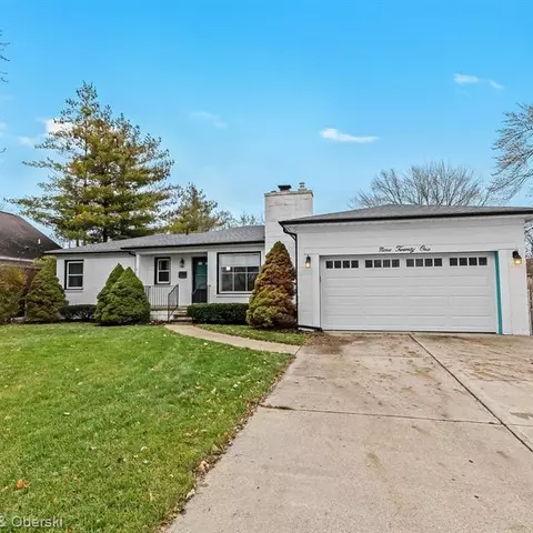 921 W 14 Mile, Clawson, MI 48017