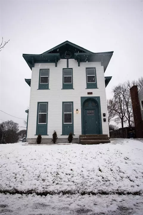 401 Leonard, Grand Rapids, MI 49503