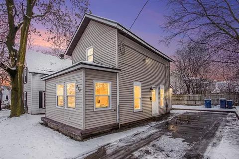 459 Hall, Grand Rapids, MI 49507