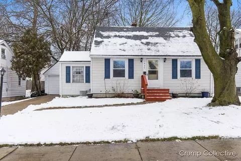 1636 Delwood, Wyoming, MI 49509