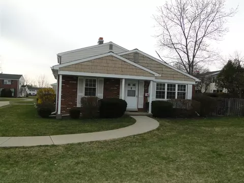 19589 Mariner, Northville, MI 48168
