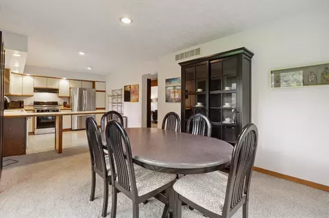 5988 Eagles, Haslett, MI 48840 photo 11