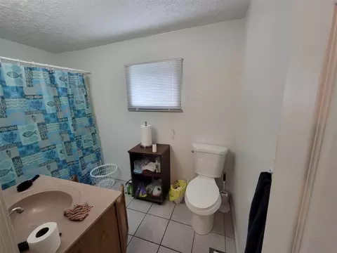 815 W Three, Three Rivers, MI 49093 photo 11