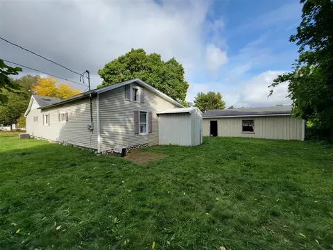 815 W Three, Three Rivers, MI 49093 photo 19