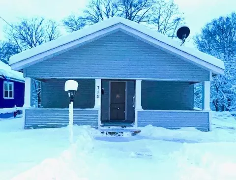 713 Marcoux, Muskegon, MI 49442
