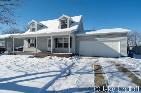 1192 Porter, Charlotte, MI 48813