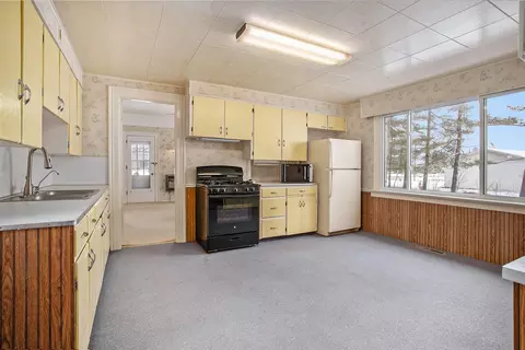 371 8th, Plainwell, MI 49080 photo 14