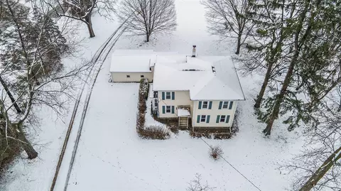 371 8th, Plainwell, MI 49080 photo 7