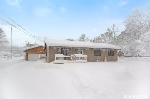 5793 Hall, Muskegon, MI 49442