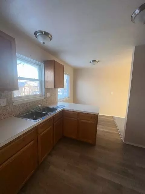 15665 Kerstyn, Taylor, MI 48180 photo 7