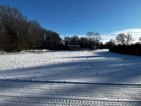 8941 Moon, Saline, MI 48176