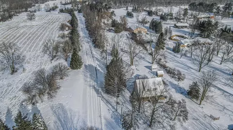 9020 Gross, Dexter, MI 48130 photo 34