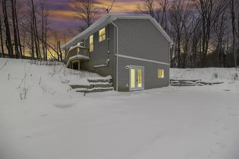 5463 W Snead, Ludington, MI 49431