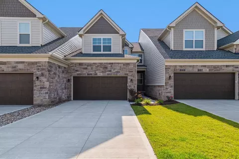 3083 N Spurway, Ann Arbor, MI 48105