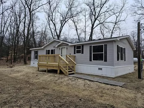 10481 S Spruce, Grant, MI 49327