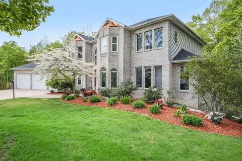 647 Northridge, Holland, MI 49423