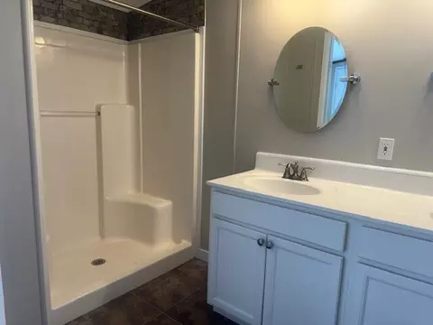 Bath - 3350 E Fox, Grant, MI 49327 photo 1 of 4