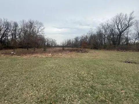 Exterior - 3350 E Fox, Grant, MI 49327 photo 6 of 9