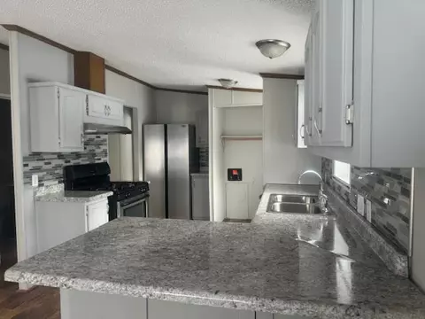 Kitchen - 3350 E Fox, Grant, MI 49327 photo 2 of 6
