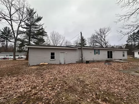 6894 S Maple, Baldwin, MI 49304 photo 4
