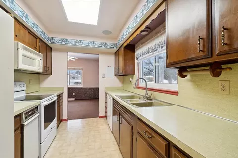3231 Mccain, Jackson, MI 49203 photo 17