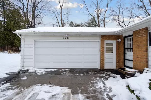 3231 Mccain, Jackson, MI 49203 photo 5