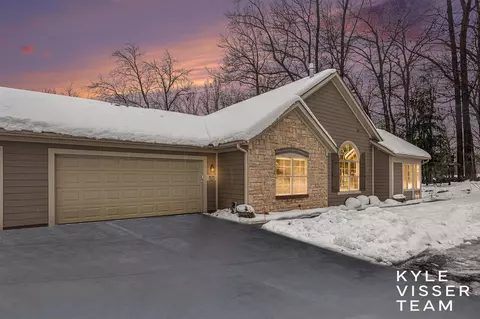 1137 Bridge Crst, Ada, MI 49301 photo 26