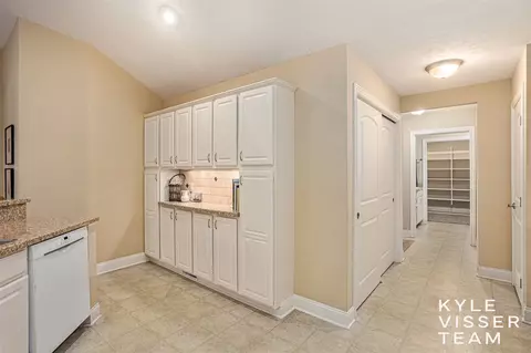 1137 Bridge Crst, Ada, MI 49301 photo 15