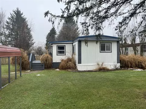 4484 Yuma, Jackson, MI 49201